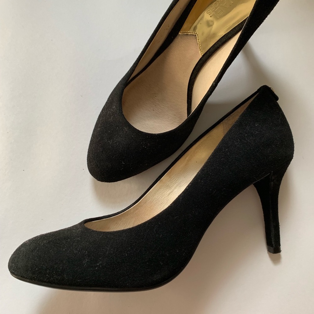 Michael Kors Suede Black Classic Pumps